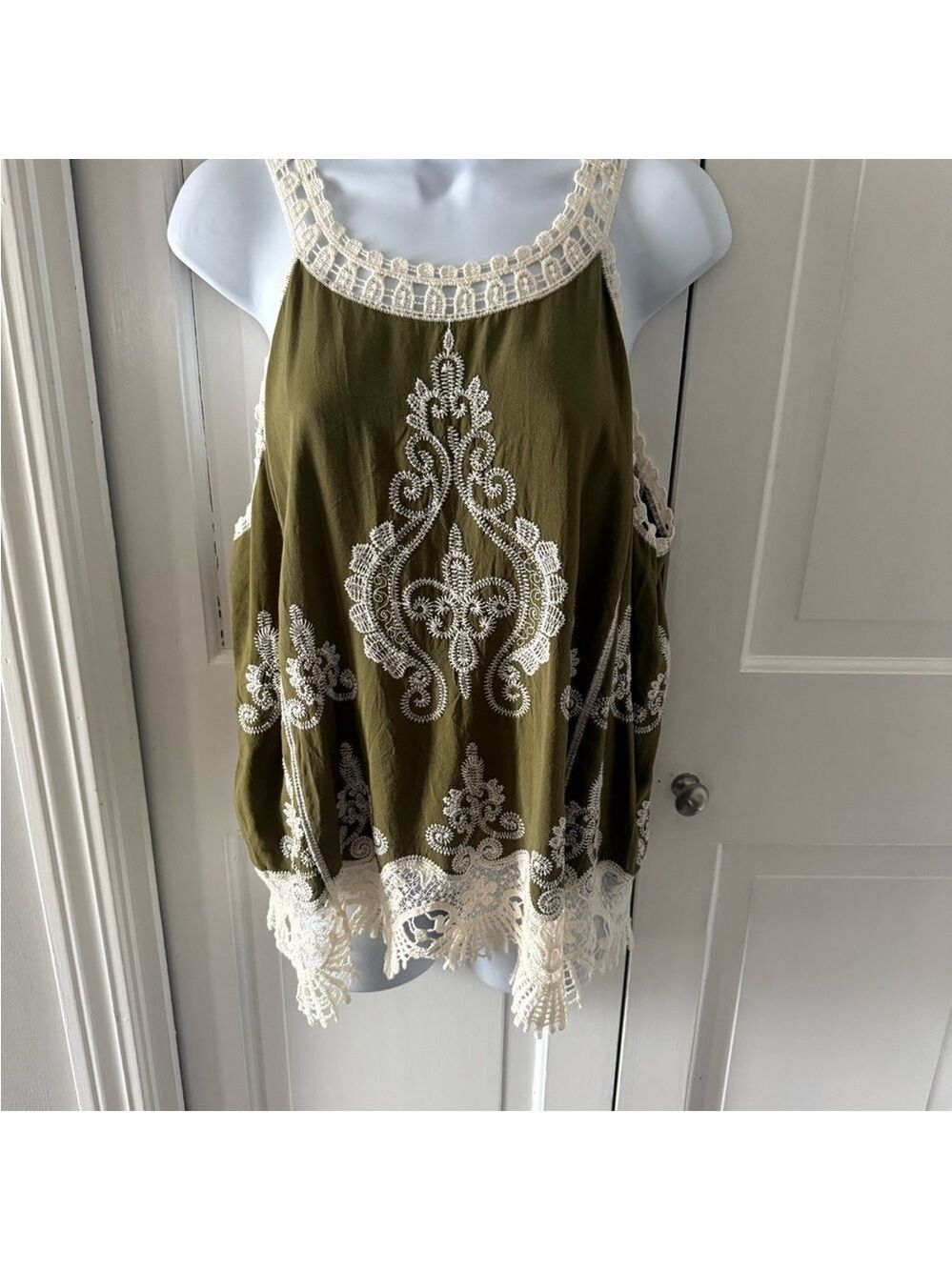 Ultra Pink Olive Green Tank Top with Cream Embroidery